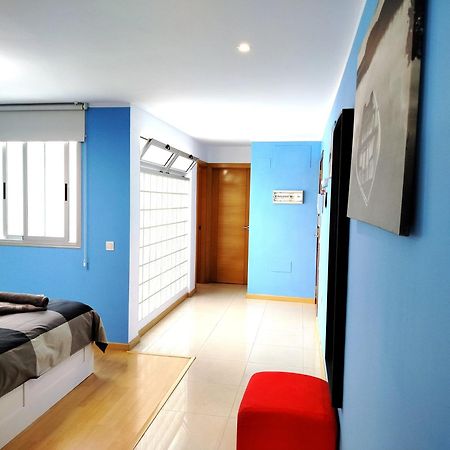 Sunny Apartment Near Las Canteras Beach ラスパルマス・デ・グランカナリア エクステリア 写真